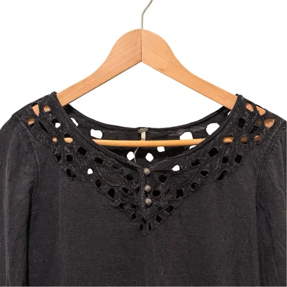 Free People Luna Long Sleeved Top in Washed Black - Picture 4 of 11